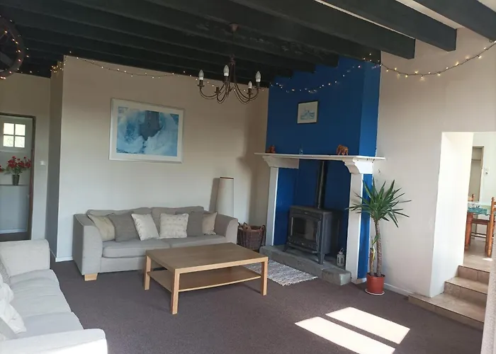 La Petellerie, maison de campagne avec piscine pour un séjour détente