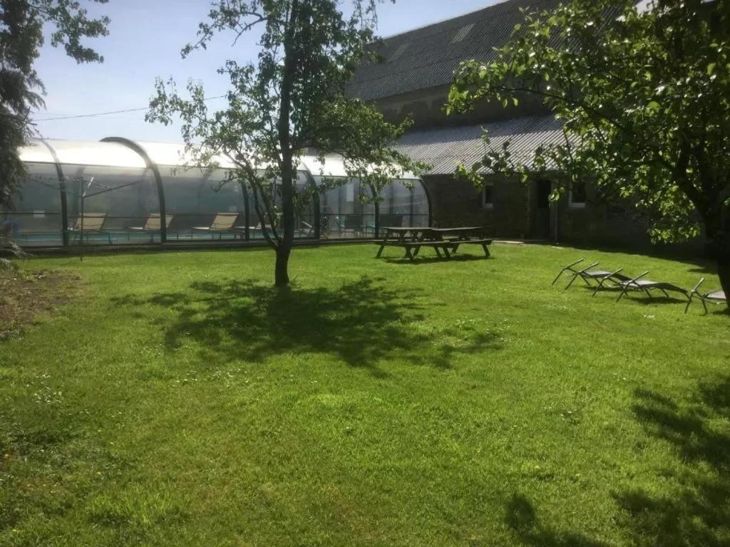 La Petellerie, Avec Piscine Pour Un Détente * Moyon